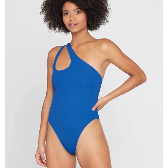 L*SPACE ONE-PIECE SWIMSUIT - Picture 10 of 14
